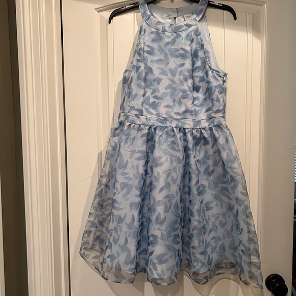 Chiffon a-line dress from LC Lauren Conrad’s Cinderella collection. - Picture 2 of 5